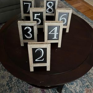 Farmhouse-chic wedding/party decor